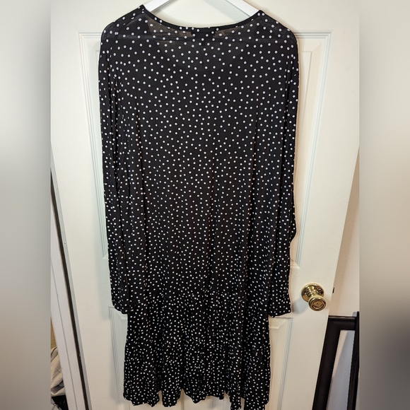 Wednesdays Girl black and white polka dot dress stretchy size 26  NWT - Picture 4 of 12